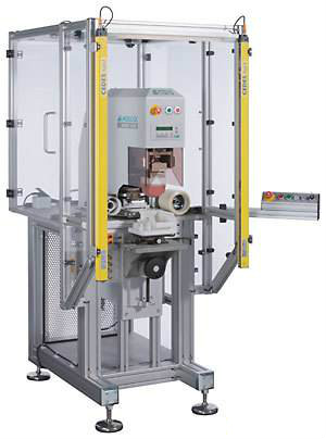 如何理解自動清洗膠頭系統(tǒng)在移印機(jī)上的應(yīng)用是必不可少的